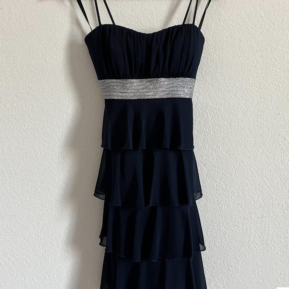 Sweet Storm Dress Bundle - Navy Ruffle Layer + Halter Cocktail - Picture 11 of 12